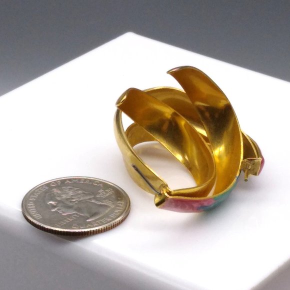 Vintage Enamel Split Hoop Earrings, Double Hoops in Gold Tone Stud with Green - Picture 4 of 4